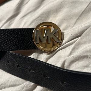 Michael kors belt